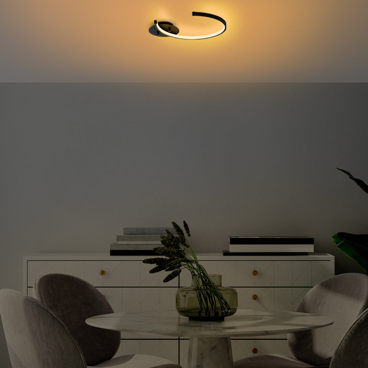 Lampe de plafond noire en métal Lunaris