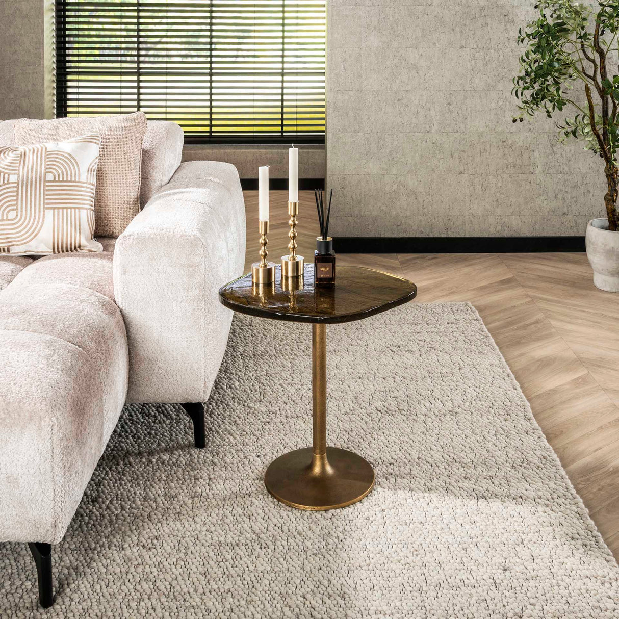 Table d'appoint Aurum S - Métal doré antique (53x42x50 cm)