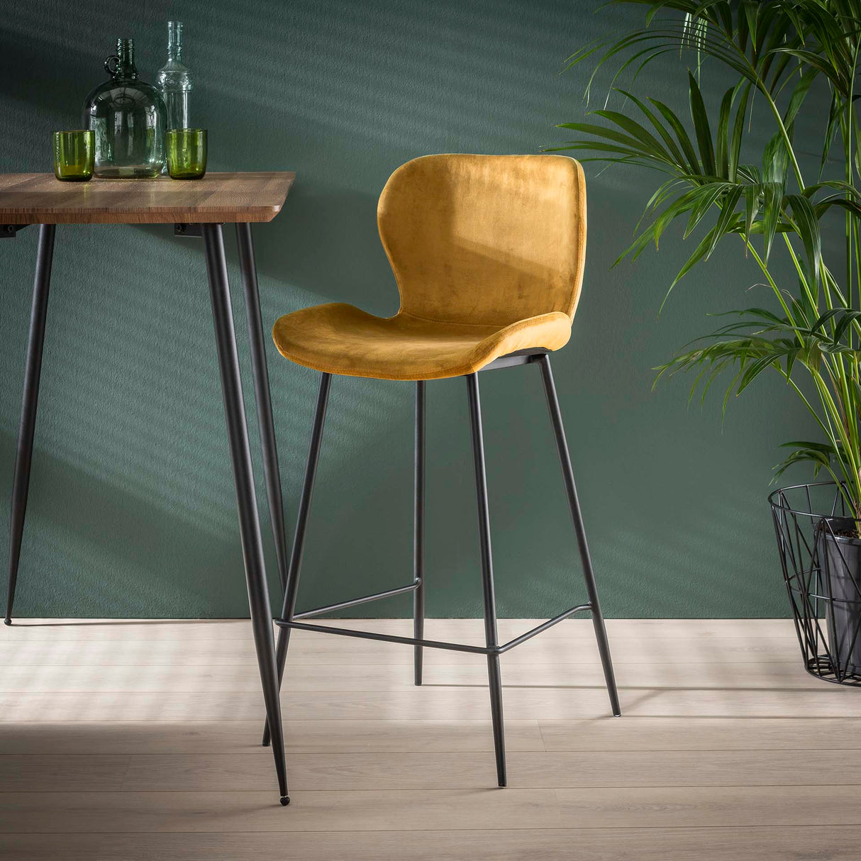 Tabouret de bar moderne en velours doré sans accoudoirs Argo