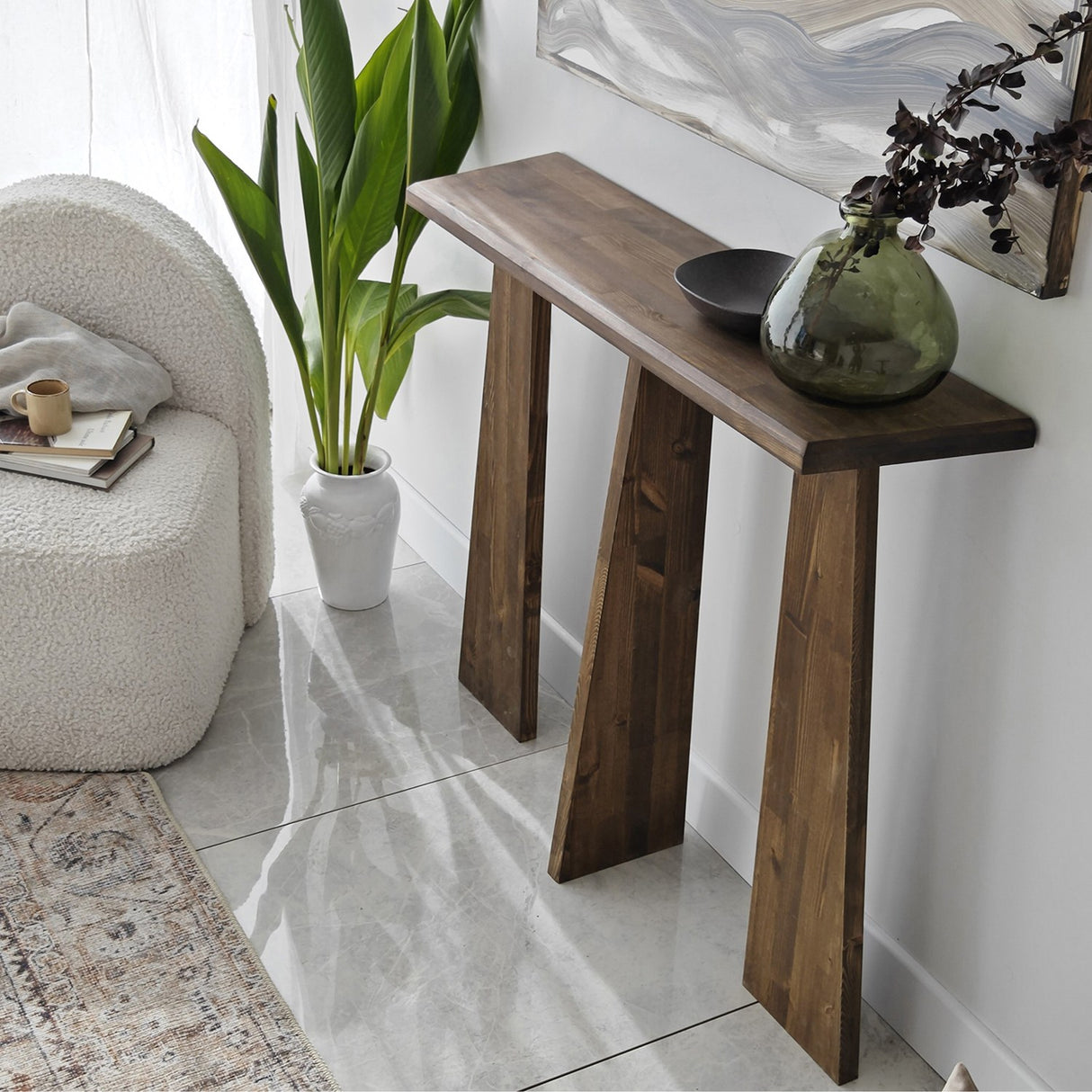 Coiffeuse Cléopâtre en bois de noyer