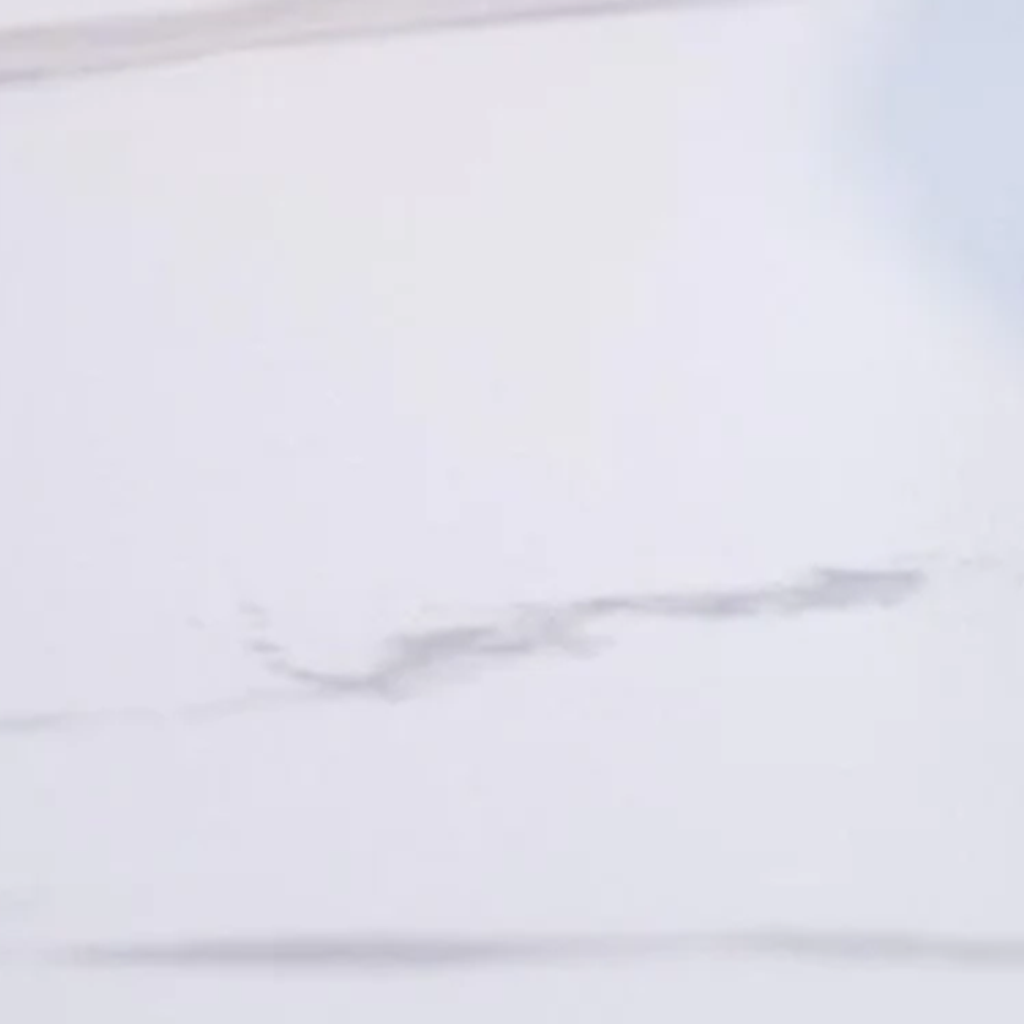 Table à manger Grace en pierre frittée aspect marbre blanc