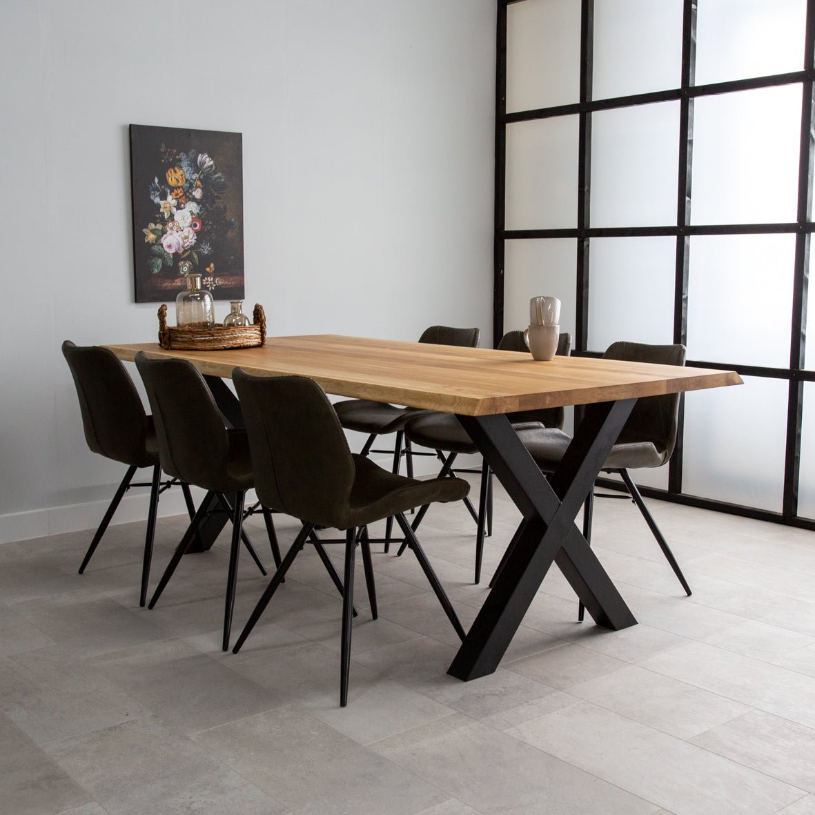 Eettafel Revi Eikenhout - Boomstamvorm - Zwarte X-poot