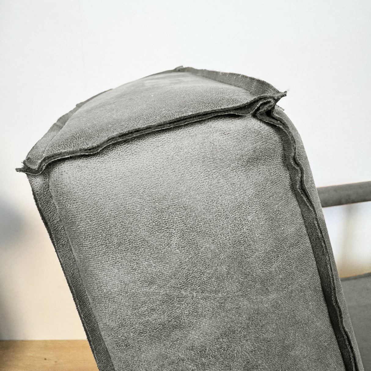 Industriële leren fauteuil groen Tiger