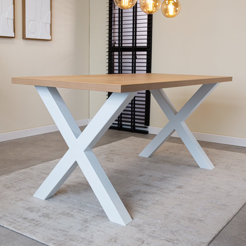 Table à manger Lenzo Rustic Oak X-leg blanc