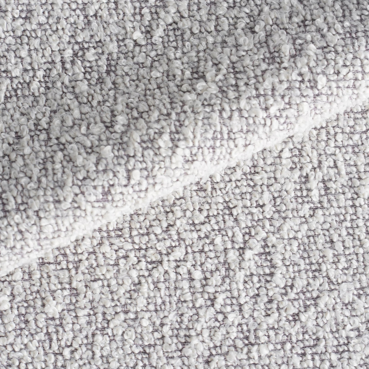 Chaise de salle à manger moderne verte en tissu bouclé Sway - cadre en chrome - sans accoudoirs