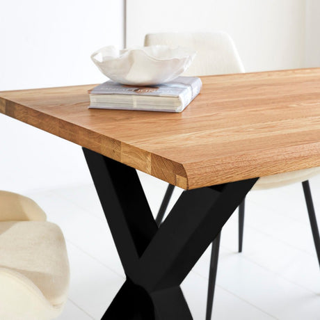 Eettafel Milas Eikenhout X-poot Zwart