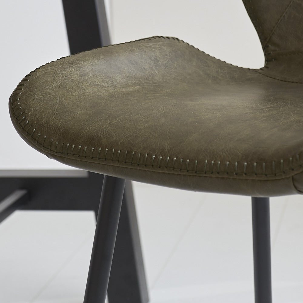 Tabouret de bar Beau cuir artificiel Dimehouse Vert LxlxH 84x54x52 Simili cuir Détail photo d'ambiance