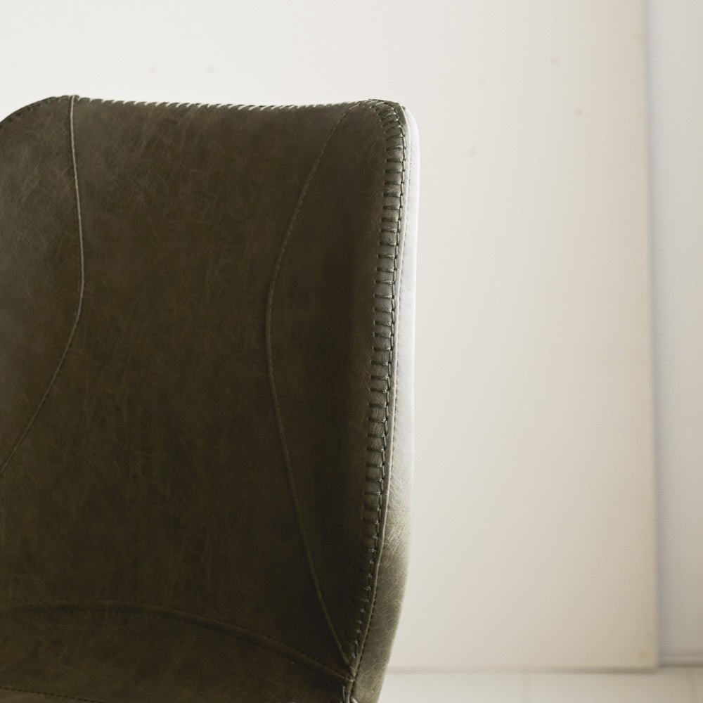 Tabouret de bar Beau cuir artificiel Dimehouse Vert LxlxH 84x54x52 Simili cuir Détail photo d'ambiance