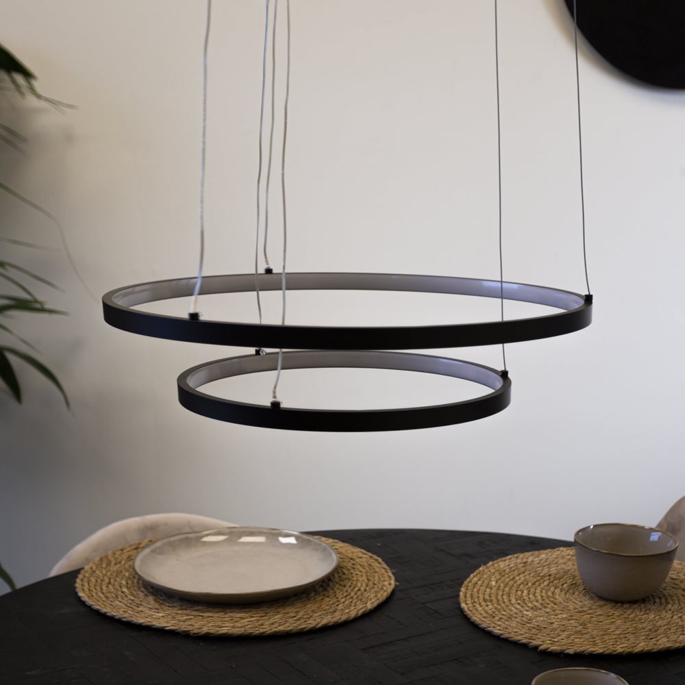 Lampe suspendue Elaine Noir Dimehouse Noir LxlxH 56x56x12 Métal Photo d'ambiance vue de face