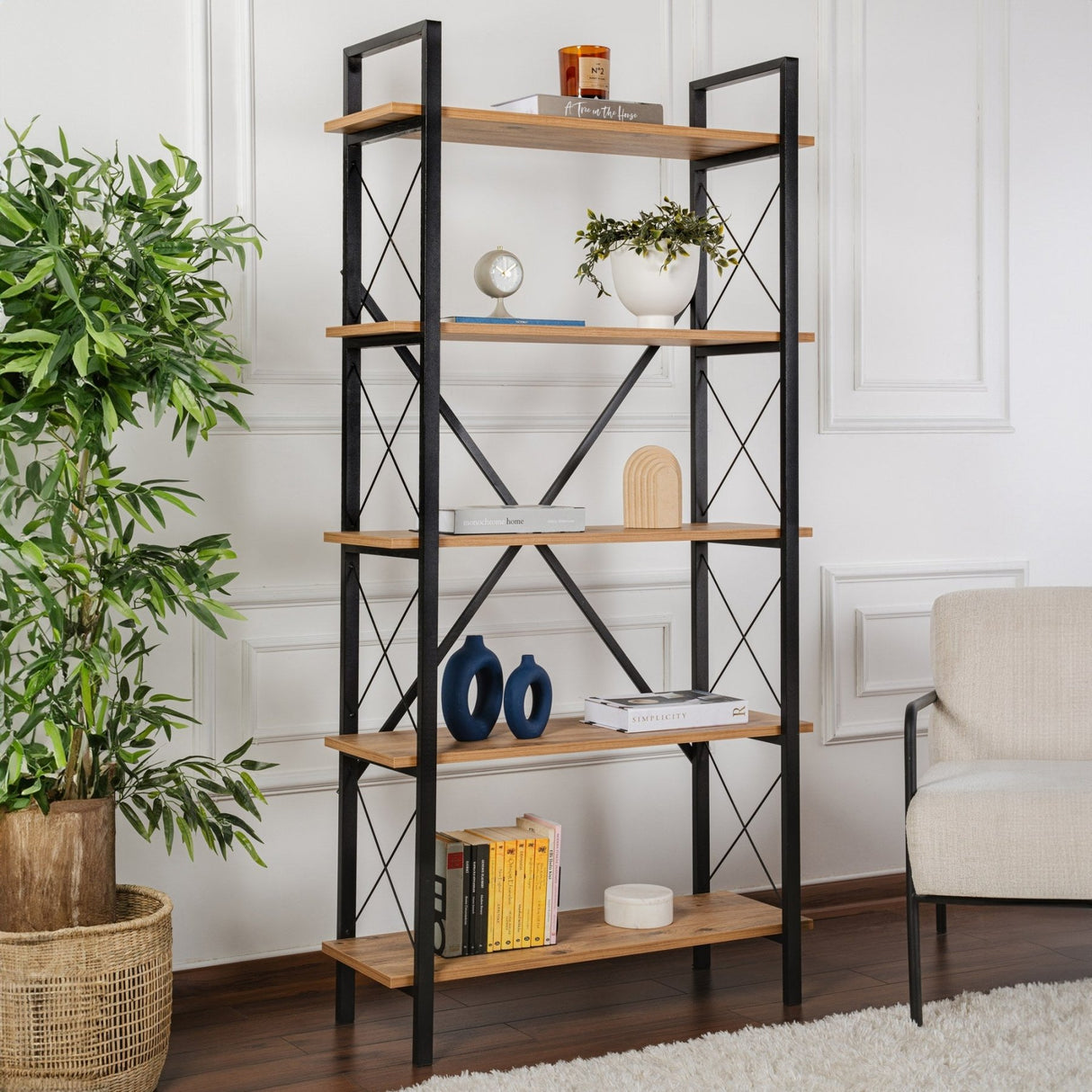 Bibliothèque industrielle Ely en bois de pin atlantique mélaminé - Cadre noir - 180x90 cm 