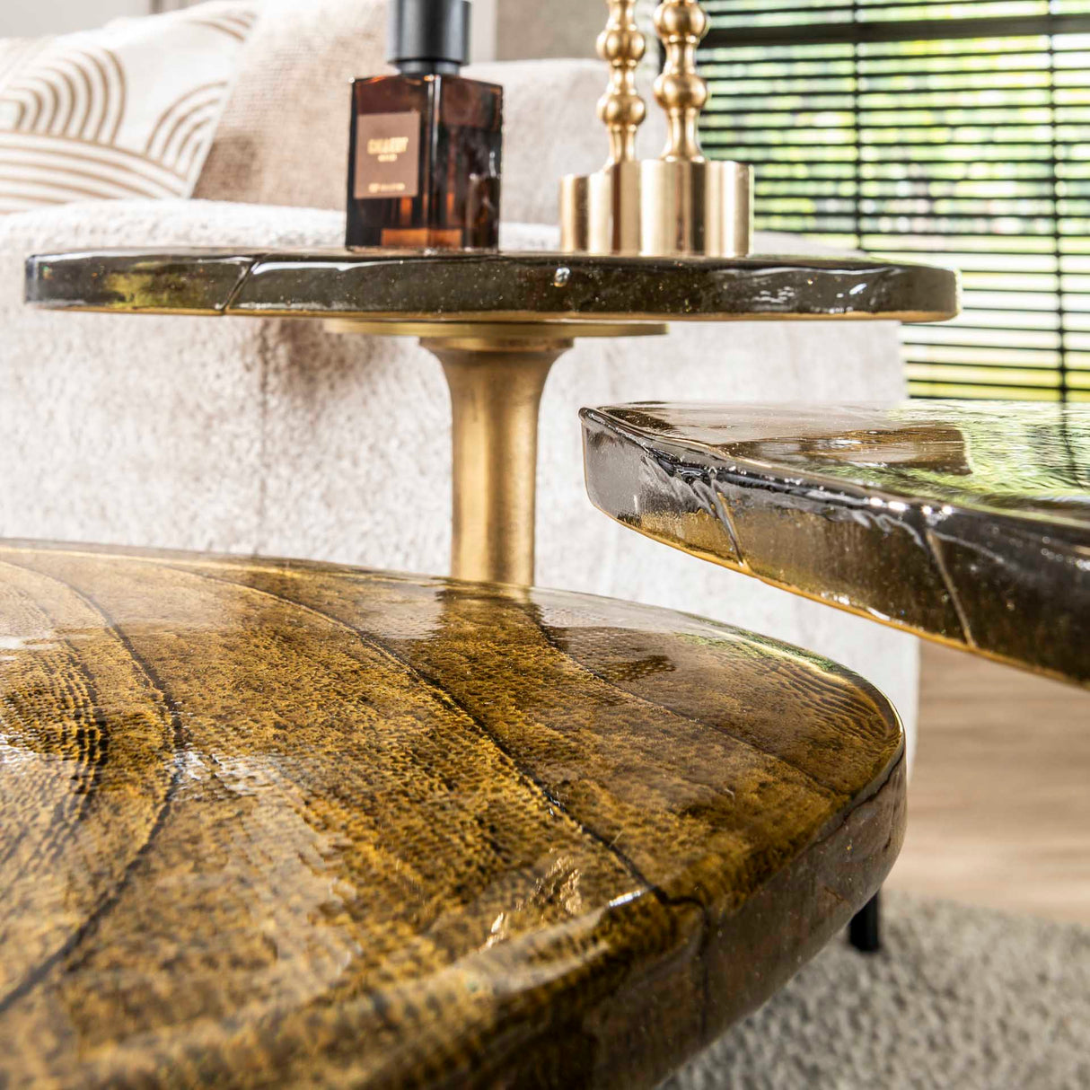 Table d'appoint Aurum S - Métal doré antique (53x42x50 cm) 