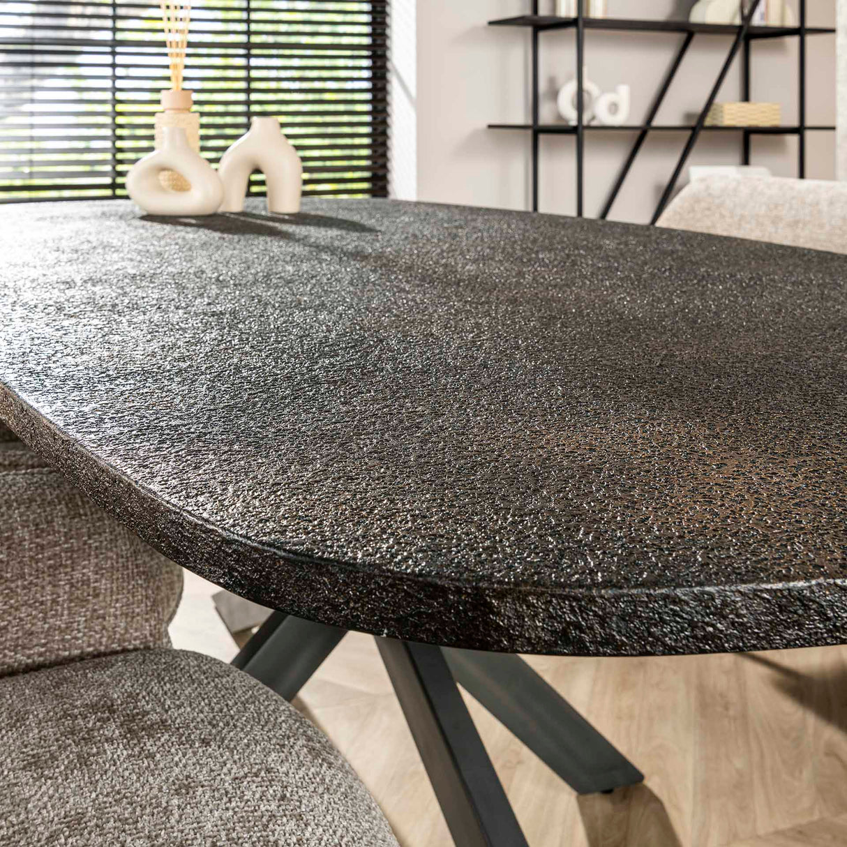 Eettafel Jax Deens Ovaal 215 cm Zwart Metallic