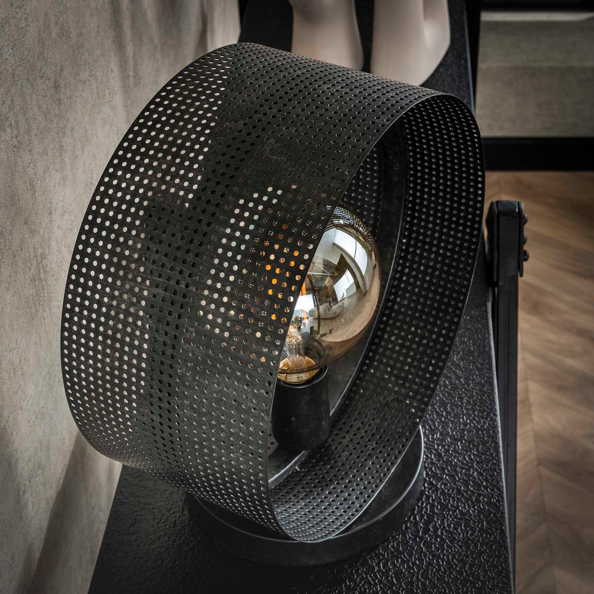 Lampe de table Fons 1-lumière ronde en métal noir 