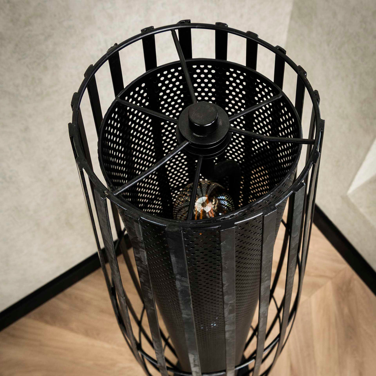 Lampadaire Liora 3 lumières cylindre maille noir 120 cm 