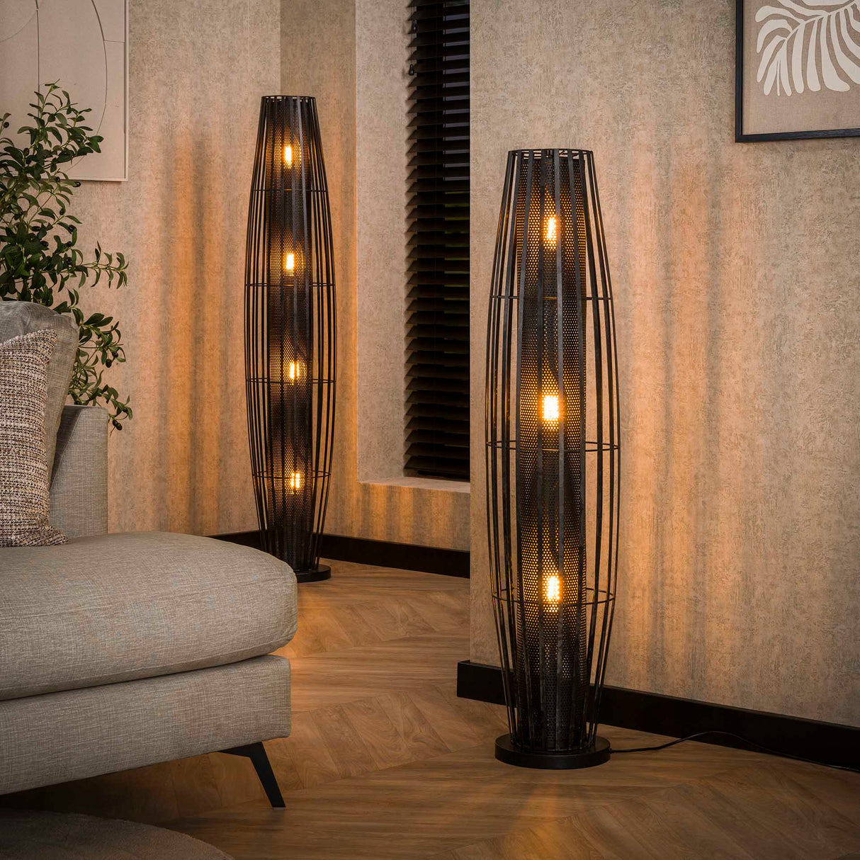 Lampadaire Liora 4 lumières cylindre maille noir 150 cm 