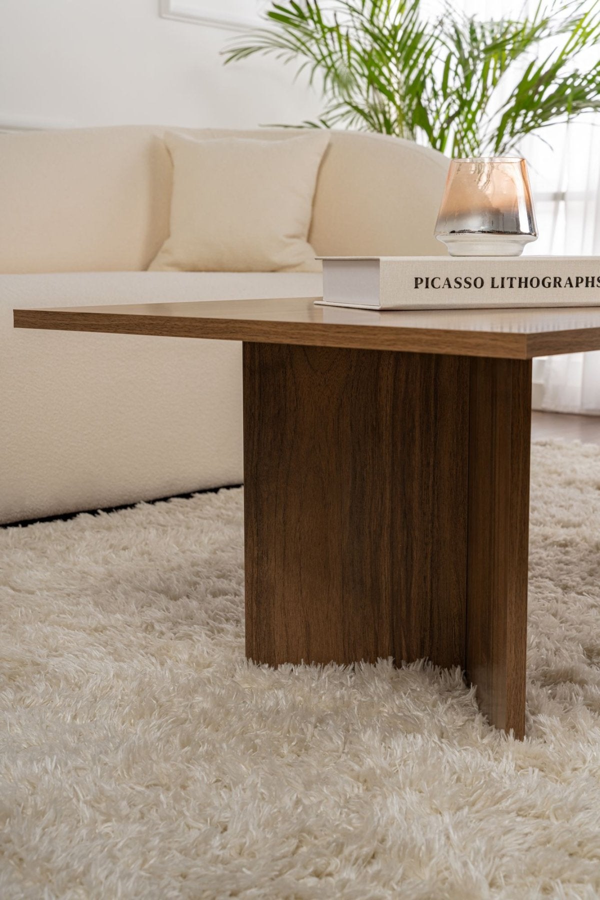 Table basse rectangulaire Siban aspect noyer - 119x60 cm 