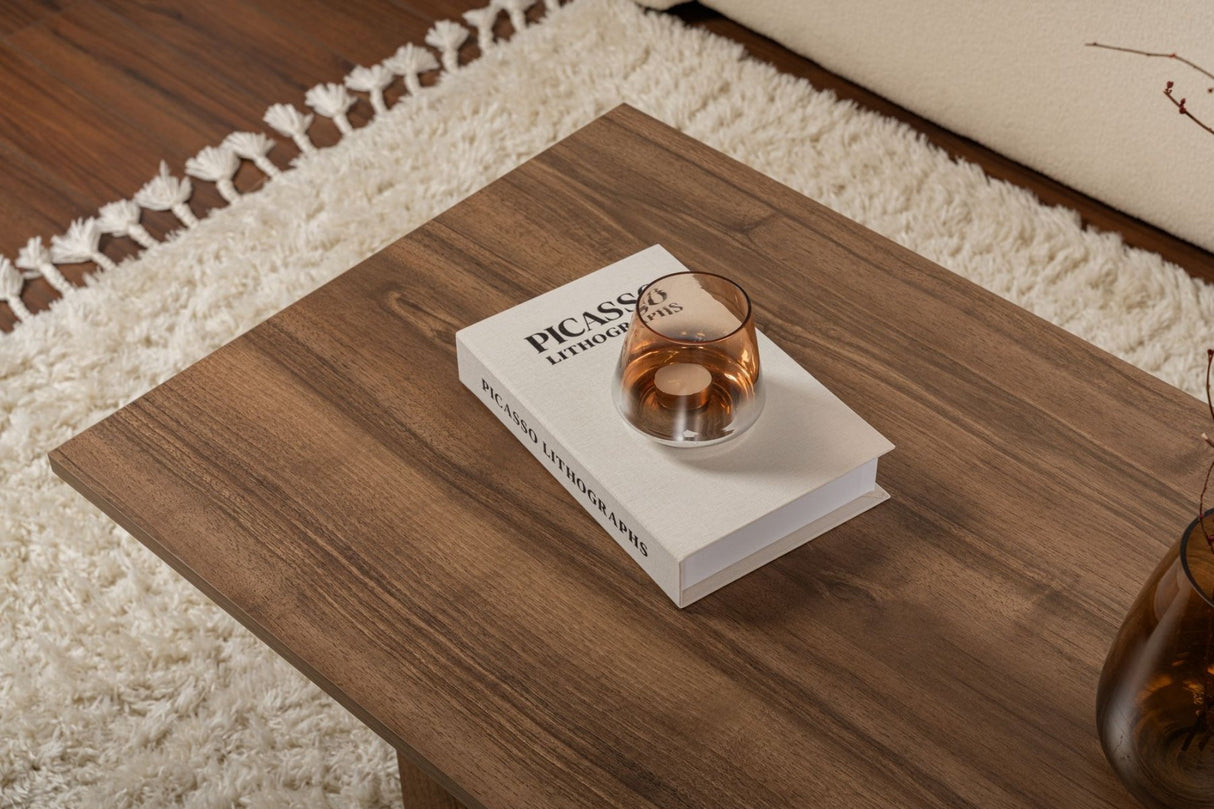 Table basse rectangulaire Siban aspect noyer - 119x60 cm 