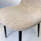 Set van 4 Scandinavische Eetkamerstoelen Latte Bouclé Stof Swift - Zonder Armleuningen