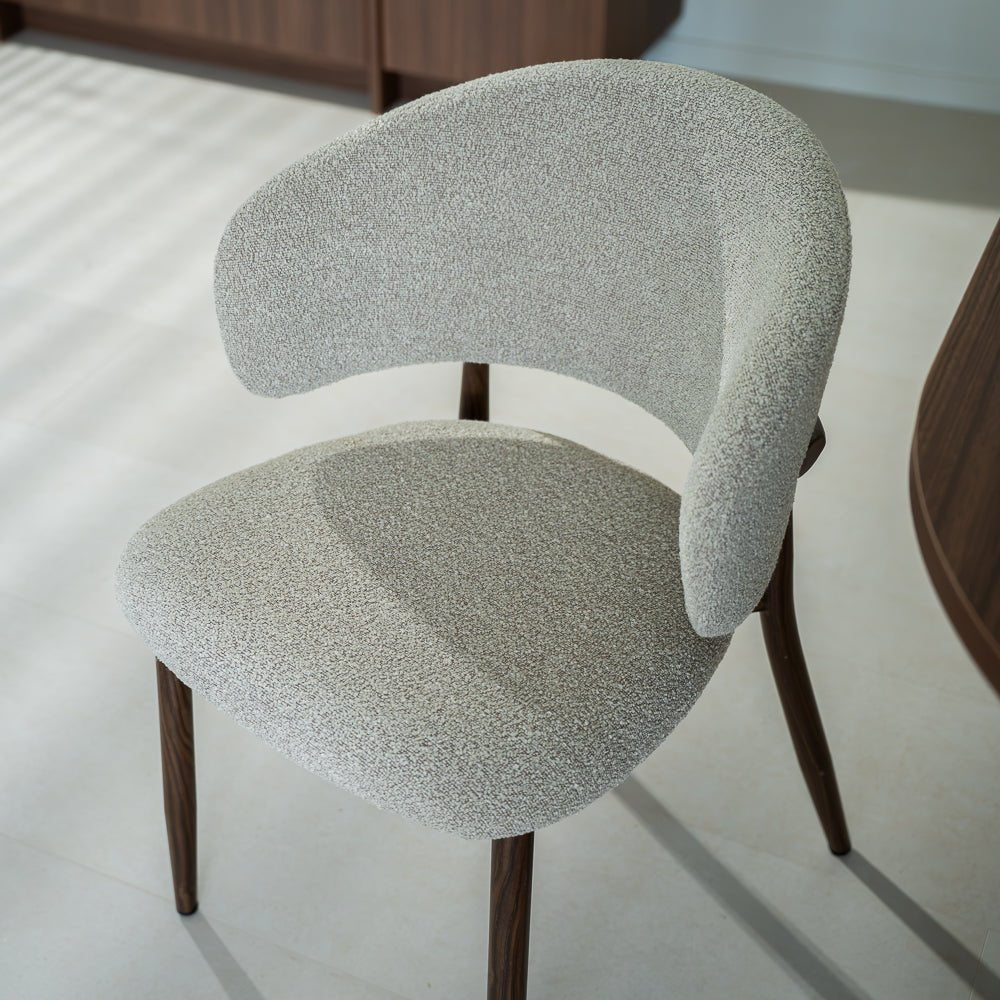 Eetkamerstoelen-Japandi Eetkamerstoel Yuka Zand - Walnootlook Frame-Dimehouse