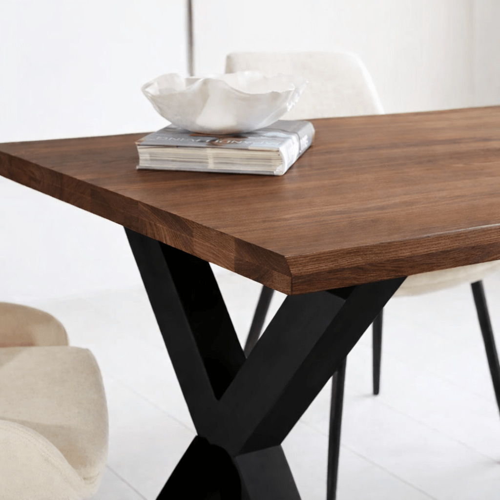Table à manger Chêne Massif finition Noyer - 240x80 - Pied en X Noir - Kumo
