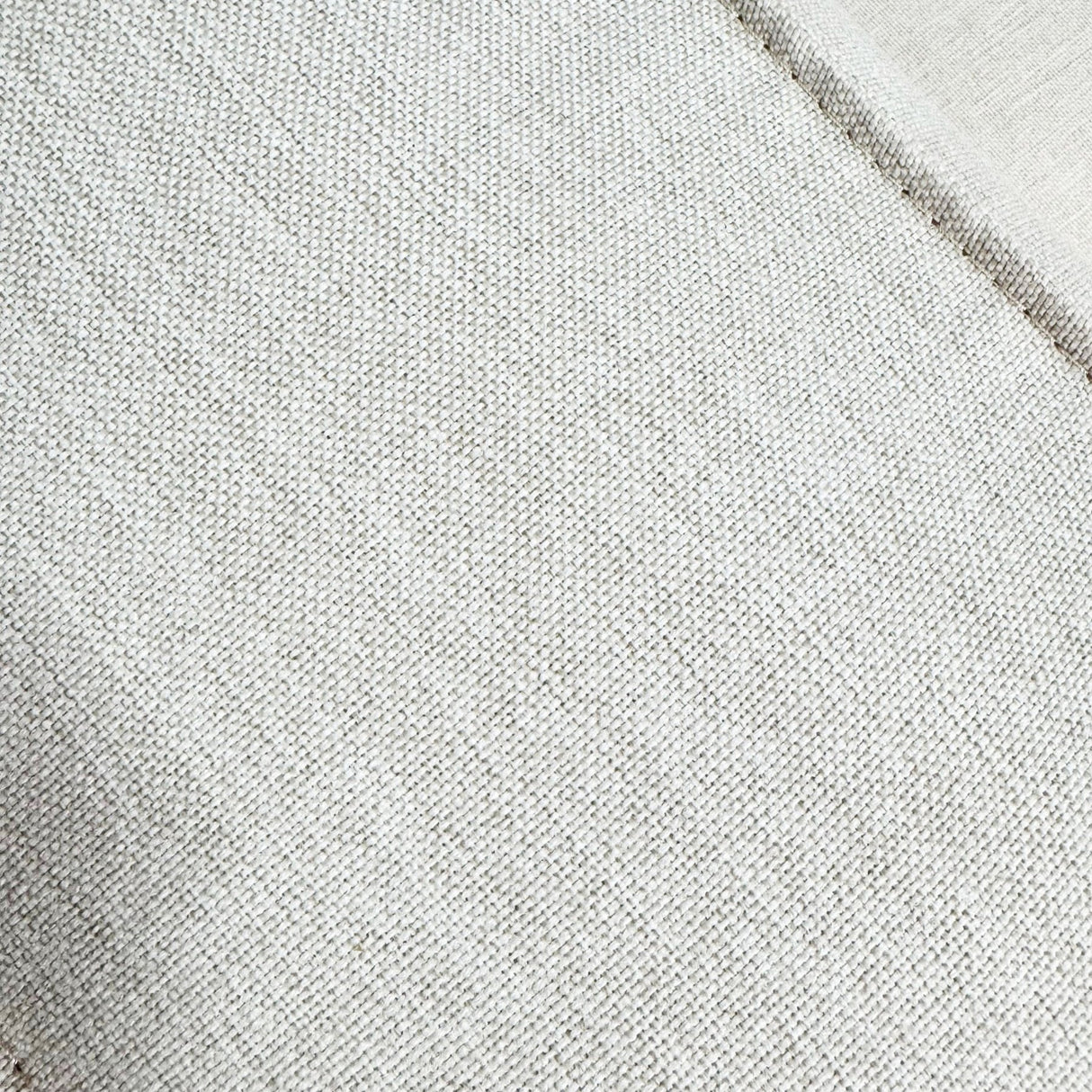 Canapé d'angle modulaire en tissu lin beige écru avec ottoman amovible - Fora 