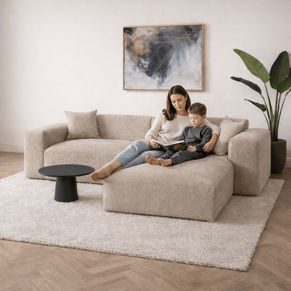 Canapé d’angle Wayne en chenille couleur beige, 264 cm – angle montable à gauche ou à droite
