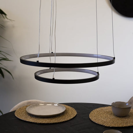 Lampe suspendue Elaine Noir Dimehouse Noir LxlxH 56x56x12 Métal Photo d'ambiance vue de face