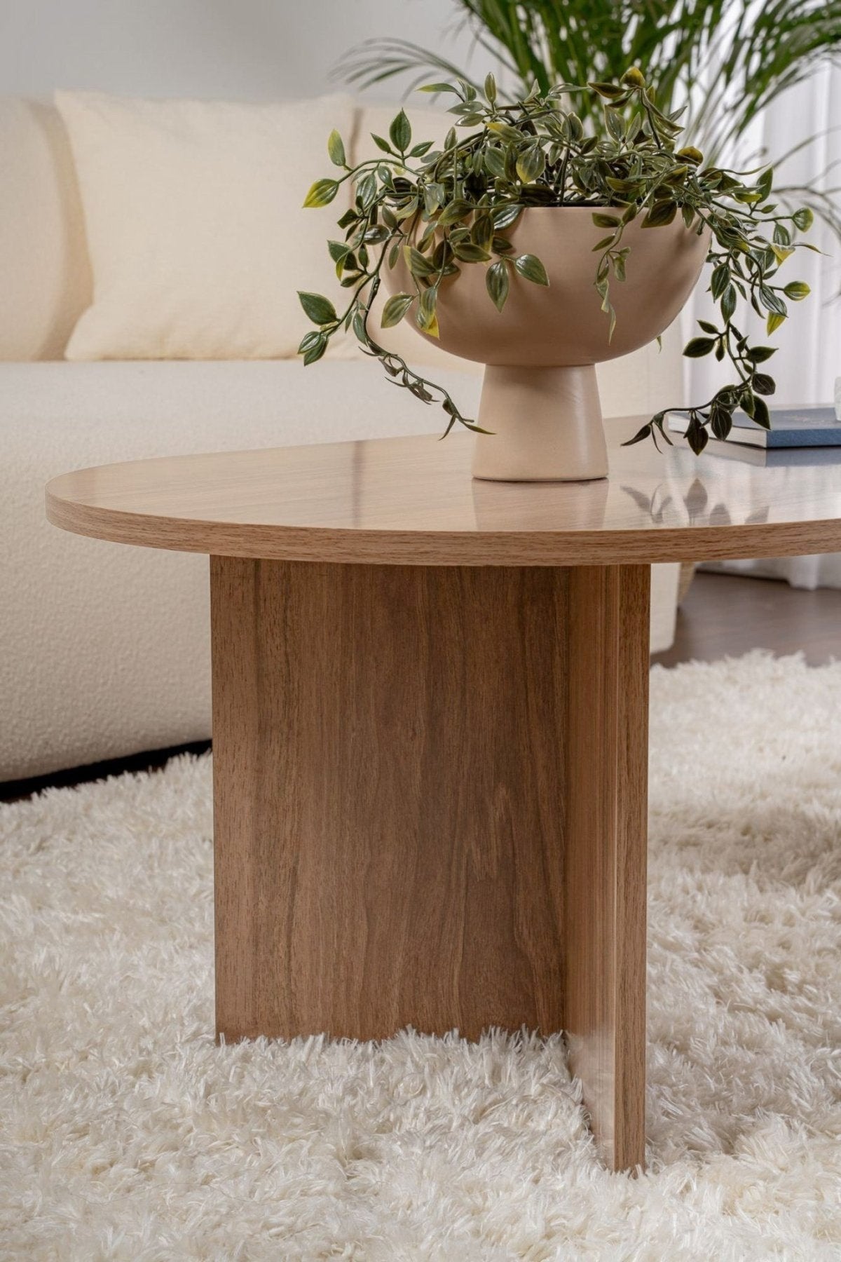 Tables basses-Table basse ovale mélamine noyer - Japandi - 119x60 cm - Sota-Dimehouse